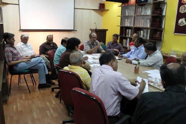 Why Housing Society Committees Struggle to Take Tough Decisions